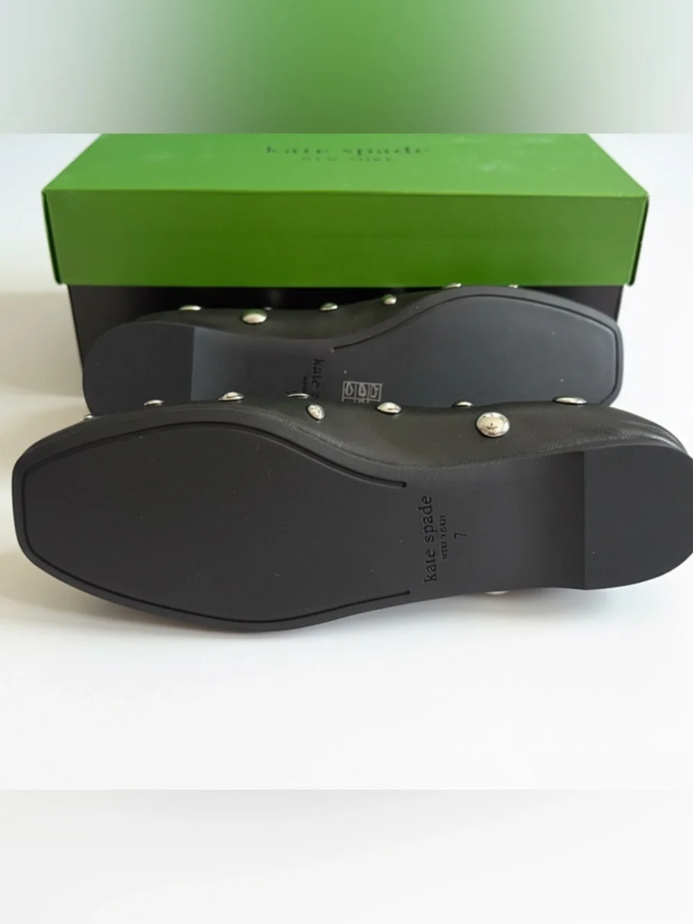 Kate Spade Black Studded Ballet Flats Women’s Size 7 Leather Chic Classic Shoes